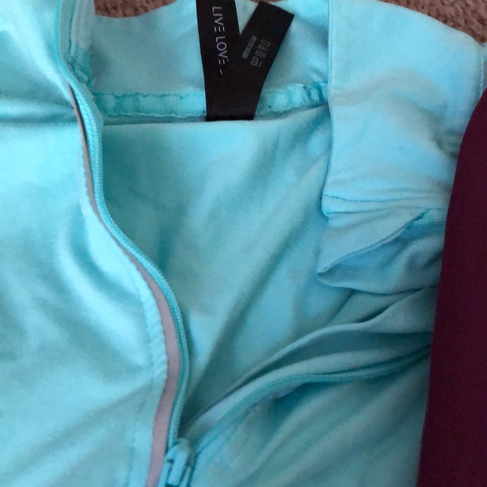 Jacket - Picture 2 of 5